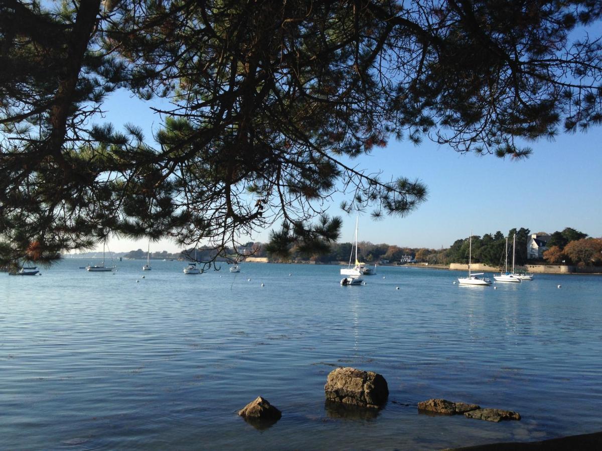 Centre Ville A Pied Appt Avec Sauna, Linge, Wifi, Stationnement Gratuit Vannes Luaran gambar